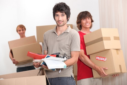 Careful packing and loading service for belongings in Gidea Park